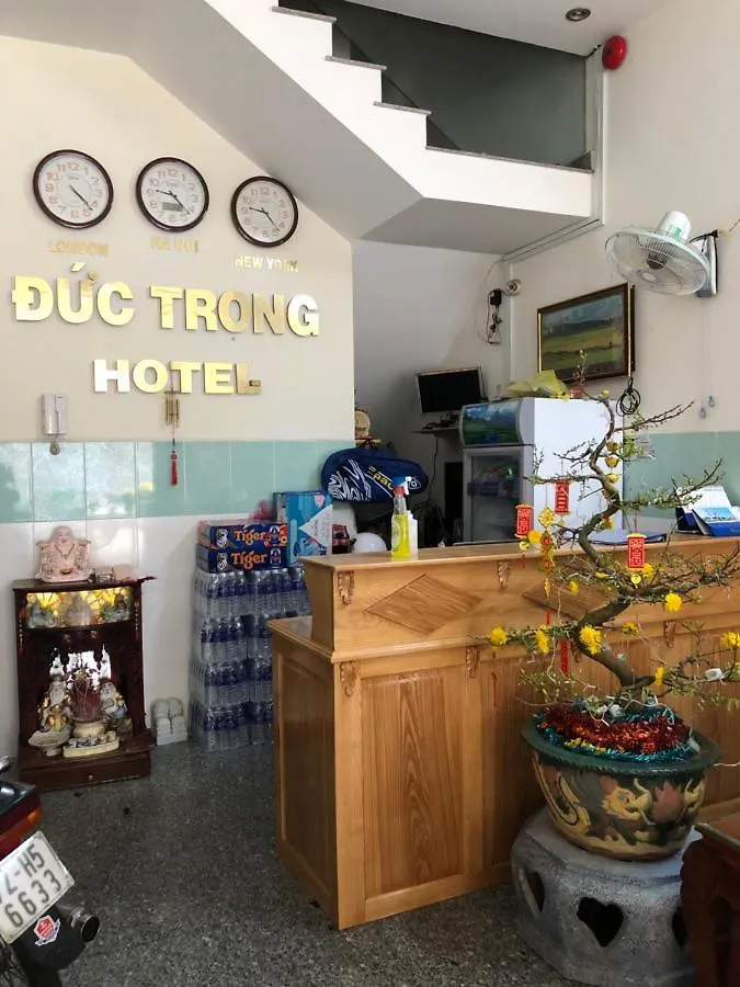 Duc Trong Hotel ブンタオ 0*,